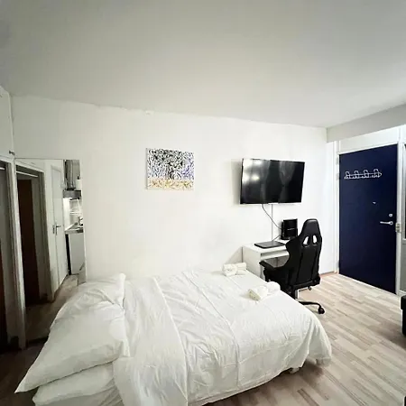 Apartamento In Airport Area