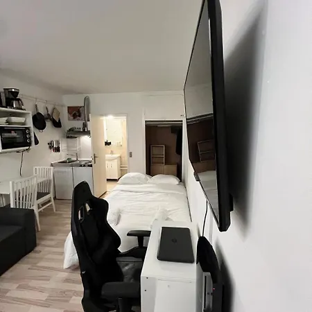 In Airport Area Appartement